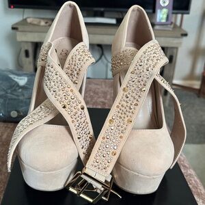 Shoe Dazzle Beige Platform Heels with Gold Studs